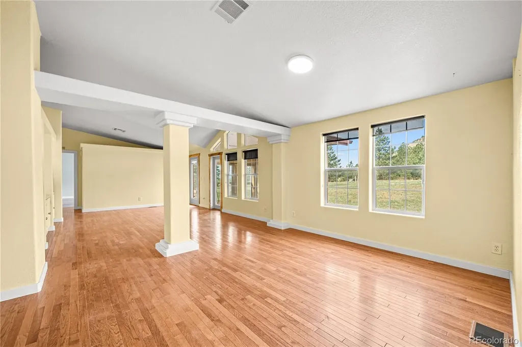 41 N Matterhorn Circle Westcliffe CO 81252