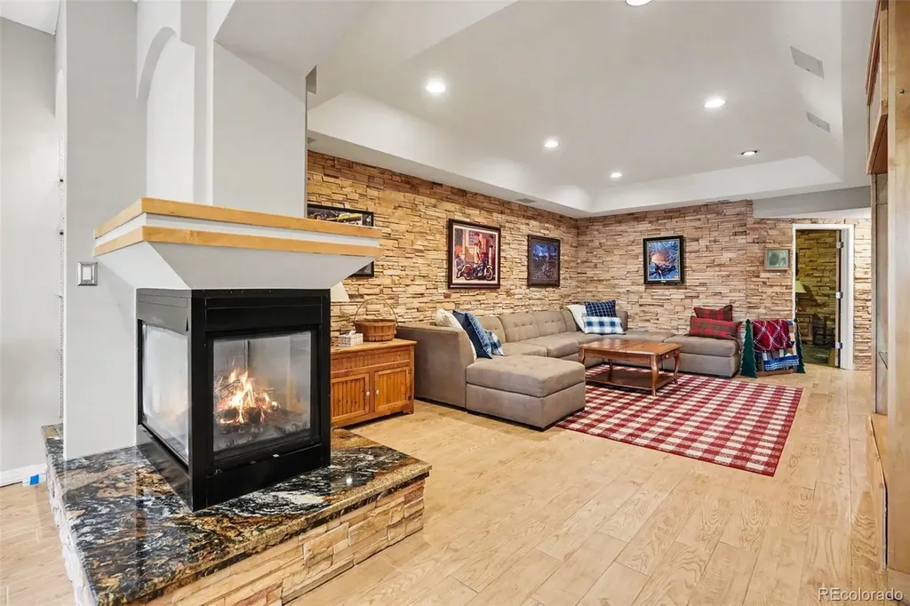 8347 S Carr Street Littleton CO 80128