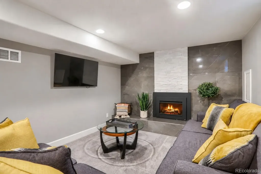 8229 Harlan Court Arvada CO 80003