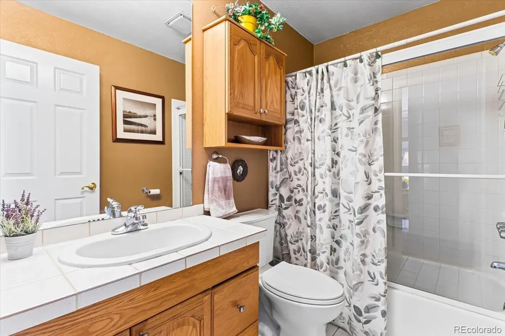 13652 E Evans Avenue Aurora CO 80014