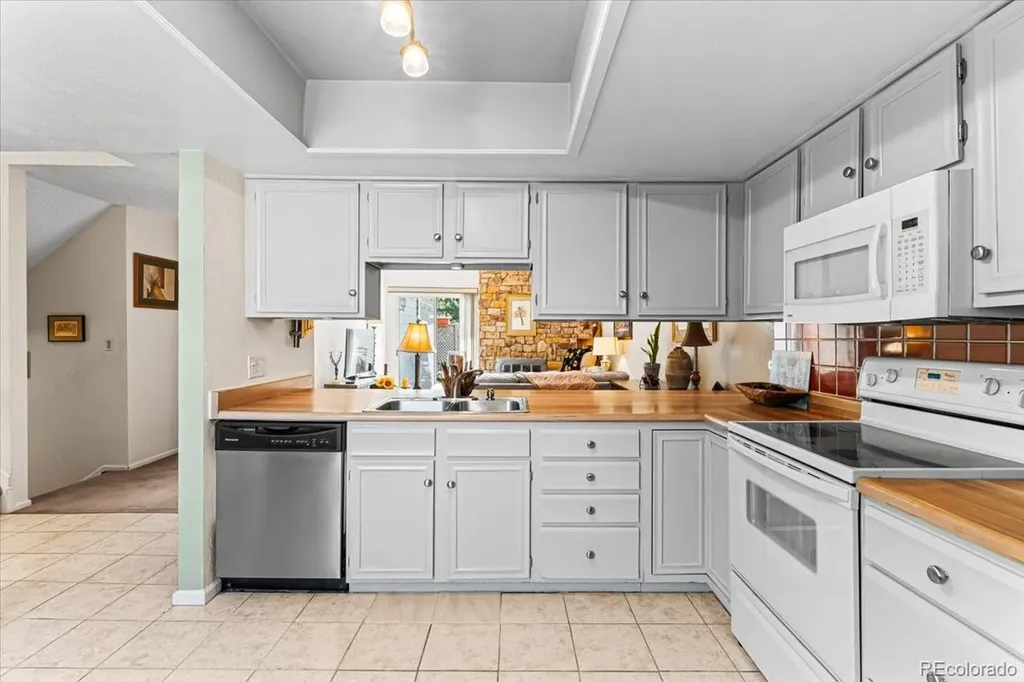 13652 E Evans Avenue Aurora CO 80014