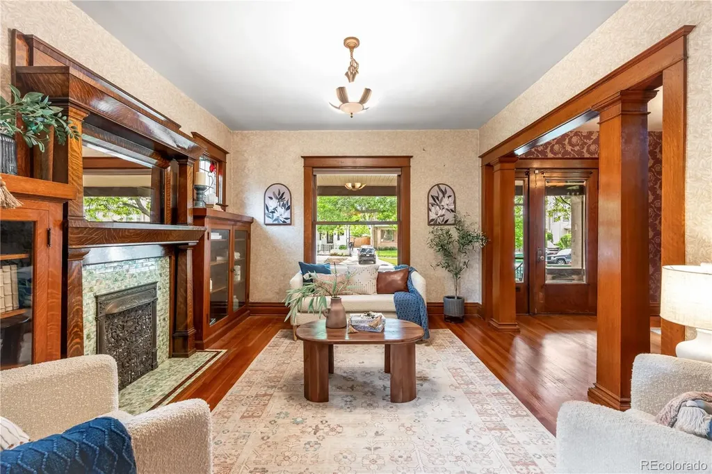 2716 N Vine Street Denver CO 80205