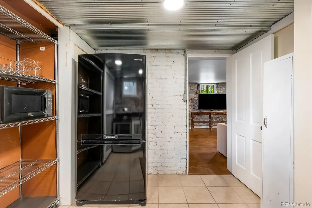 2716 N Vine Street Denver CO 80205