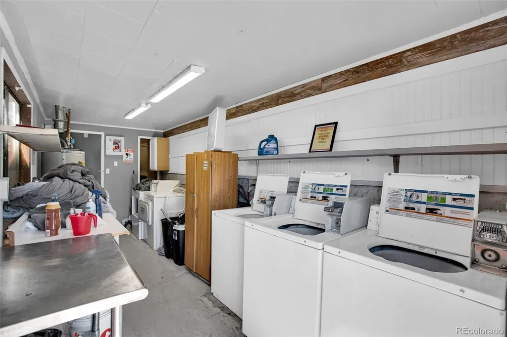 7528 Us Highway 50 Howard CO 81233