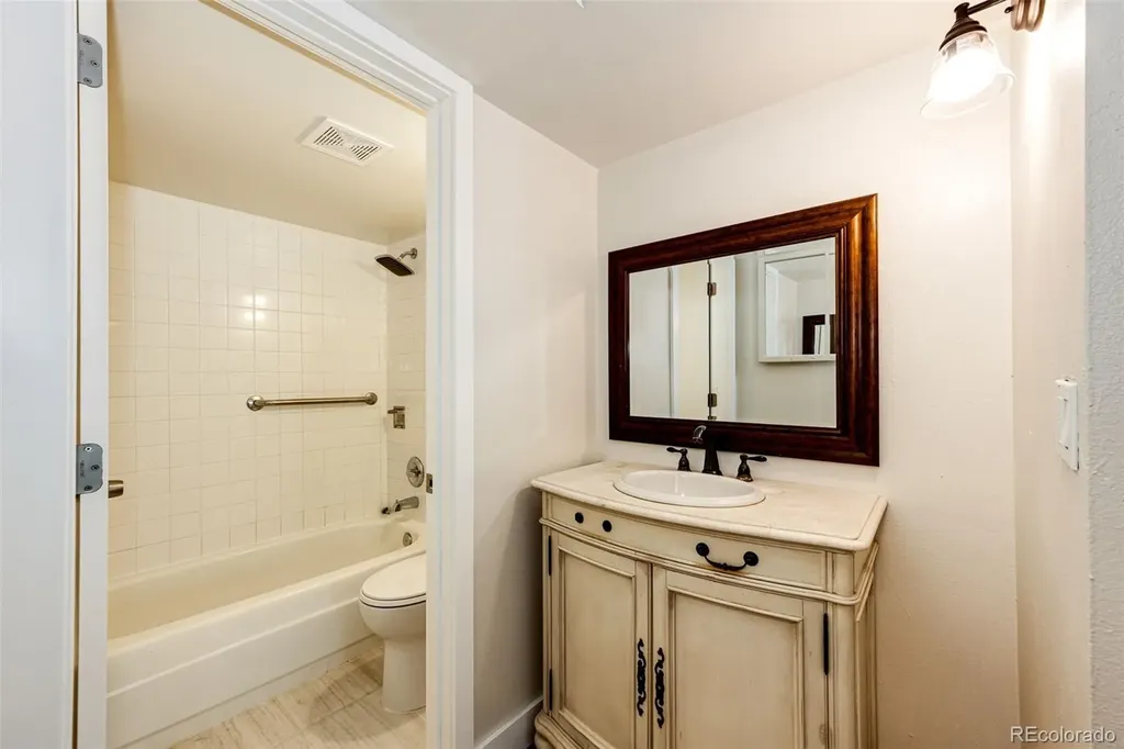 2 Adams Street Denver CO 80206