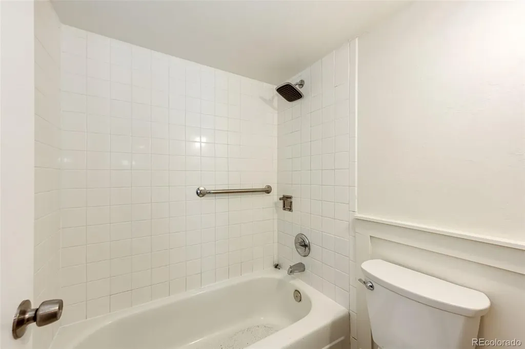 2 Adams Street Denver CO 80206