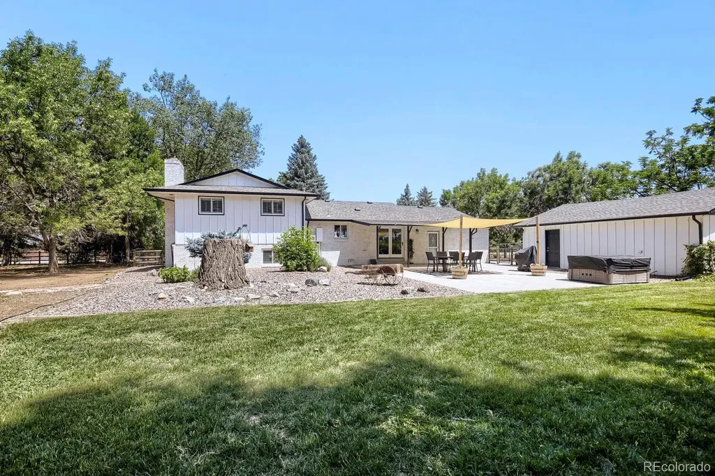16729 County Road 7 Mead CO 80542