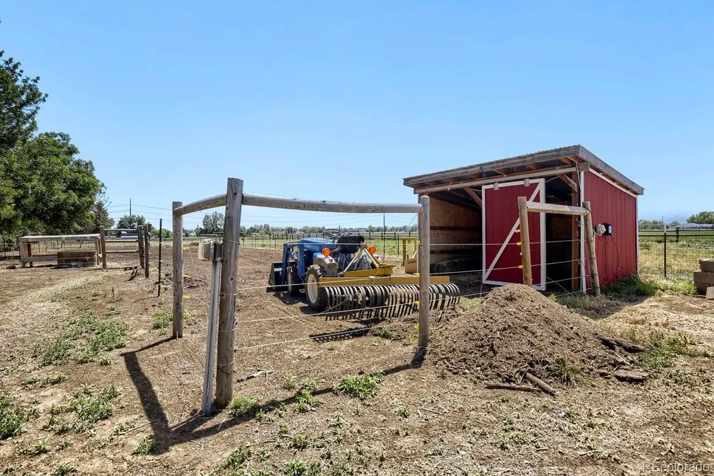 16729 County Road 7 Mead CO 80542