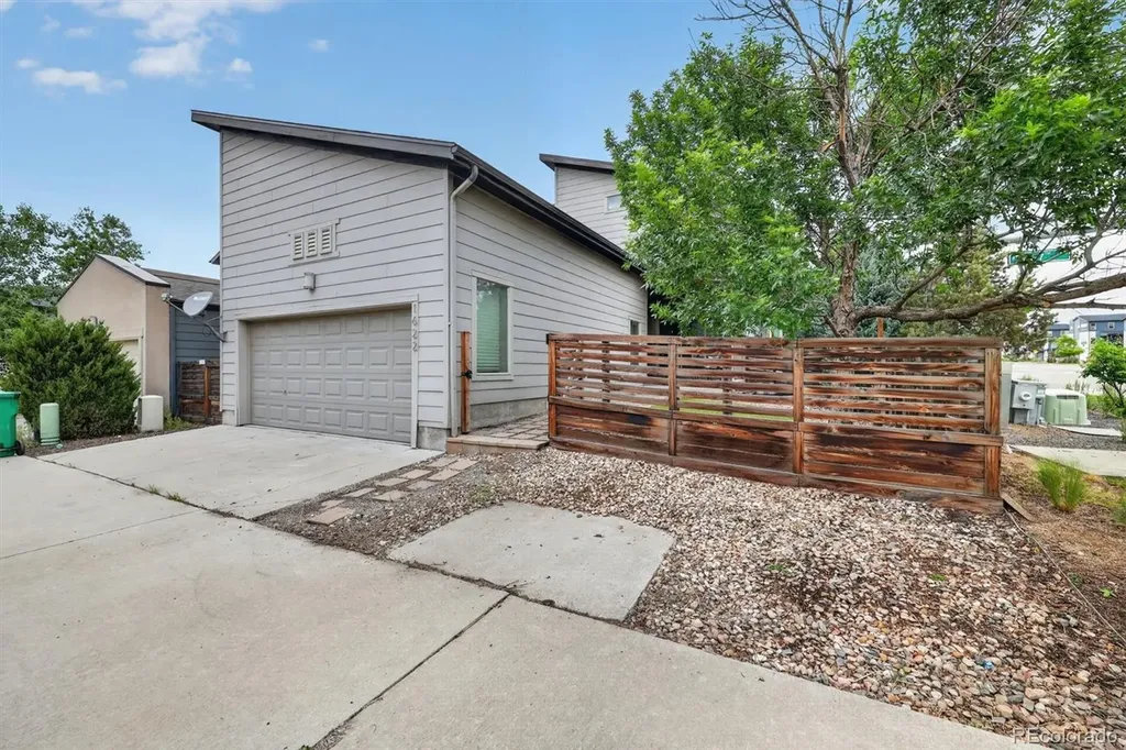 1622 W 67th Avenue Denver CO 80221