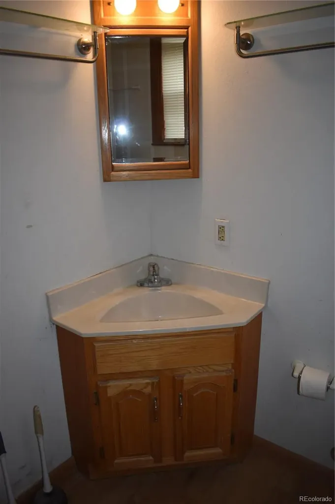 818 S 5th Street Rocky Ford CO 81067