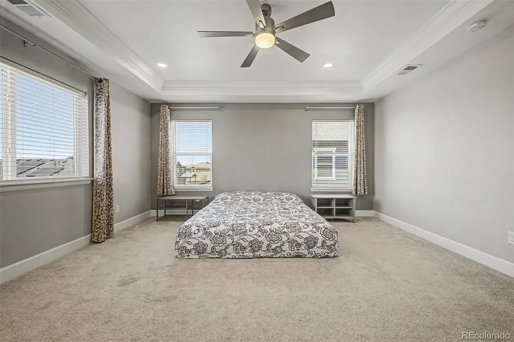 9805 Ceylon Court Commerce City CO 80022