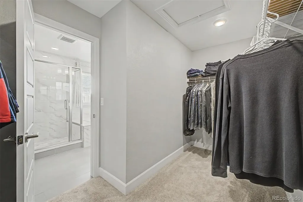 9805 Ceylon Court Commerce City CO 80022