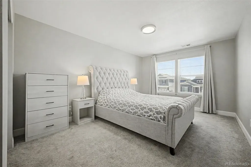 9805 Ceylon Court Commerce City CO 80022