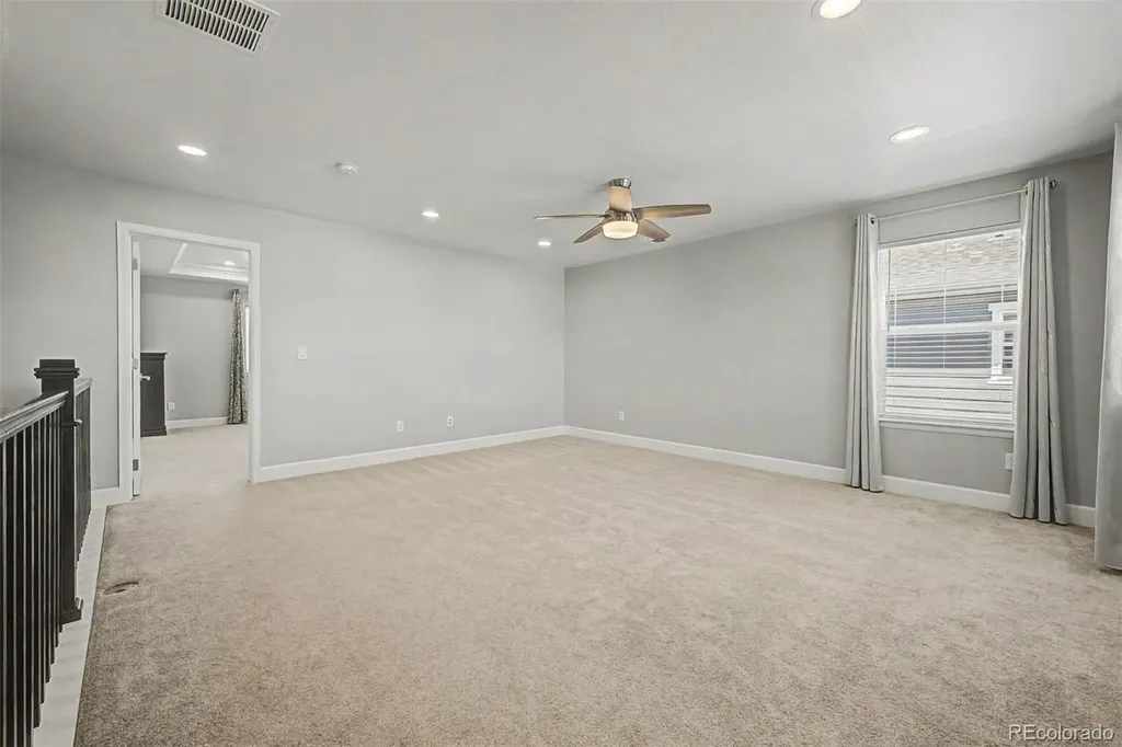 9805 Ceylon Court Commerce City CO 80022
