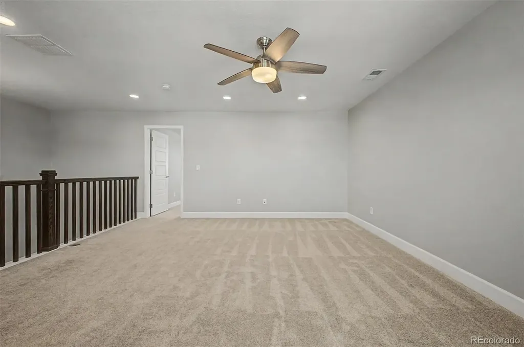 9805 Ceylon Court Commerce City CO 80022