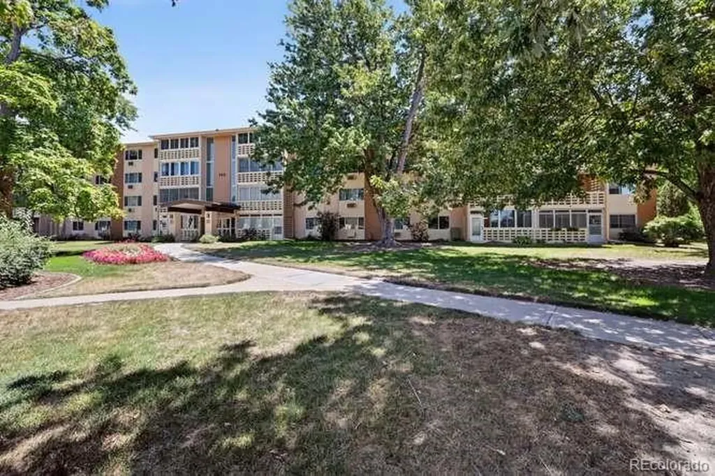 745 S Alton Way Denver CO 80247