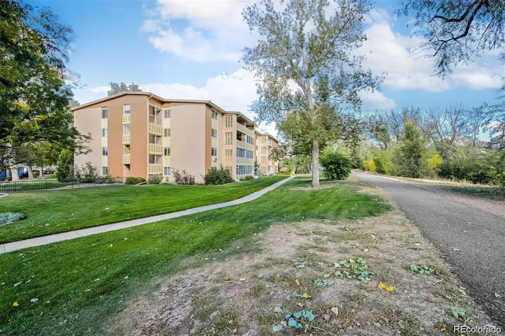 745 S Alton Way Denver CO 80247