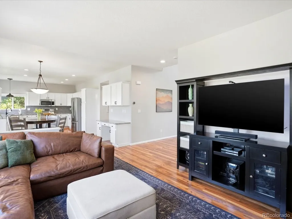 7692 Bison Court Littleton CO 80125