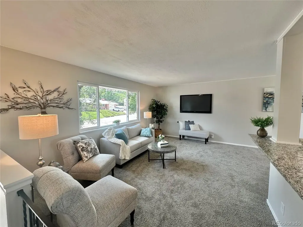 925 W 101st Avenue Denver CO 80260