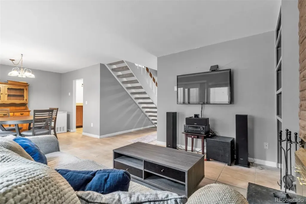 2497 S Victor Street Aurora CO 80014