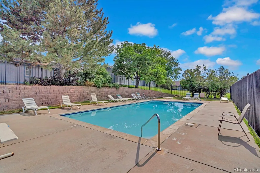2497 S Victor Street Aurora CO 80014