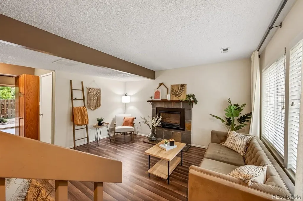 985 W 10th Street Loveland CO 80537