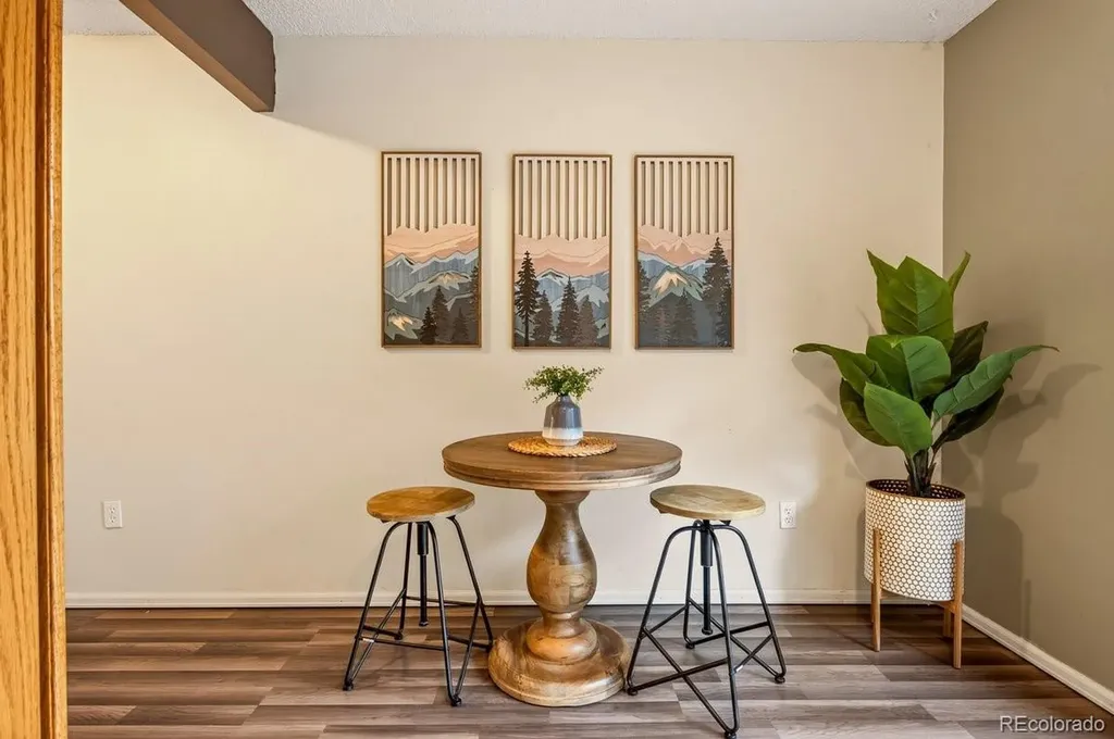 985 W 10th Street Loveland CO 80537