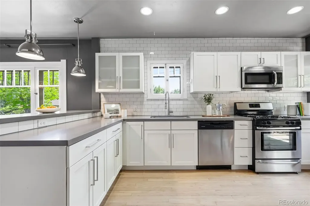 601 Jackson Street Denver CO 80206