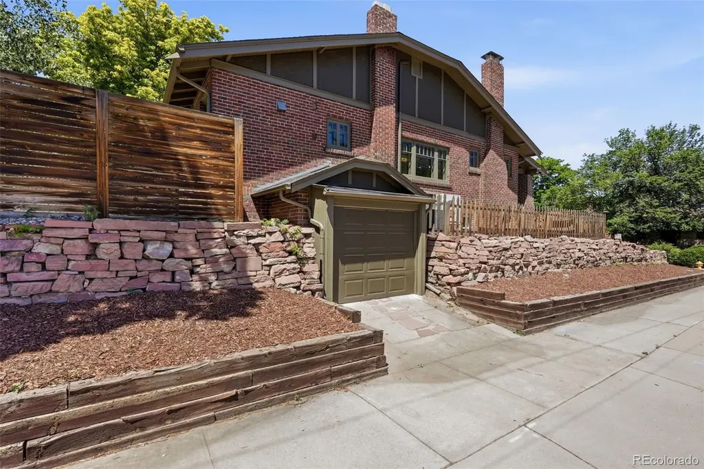601 Jackson Street Denver CO 80206