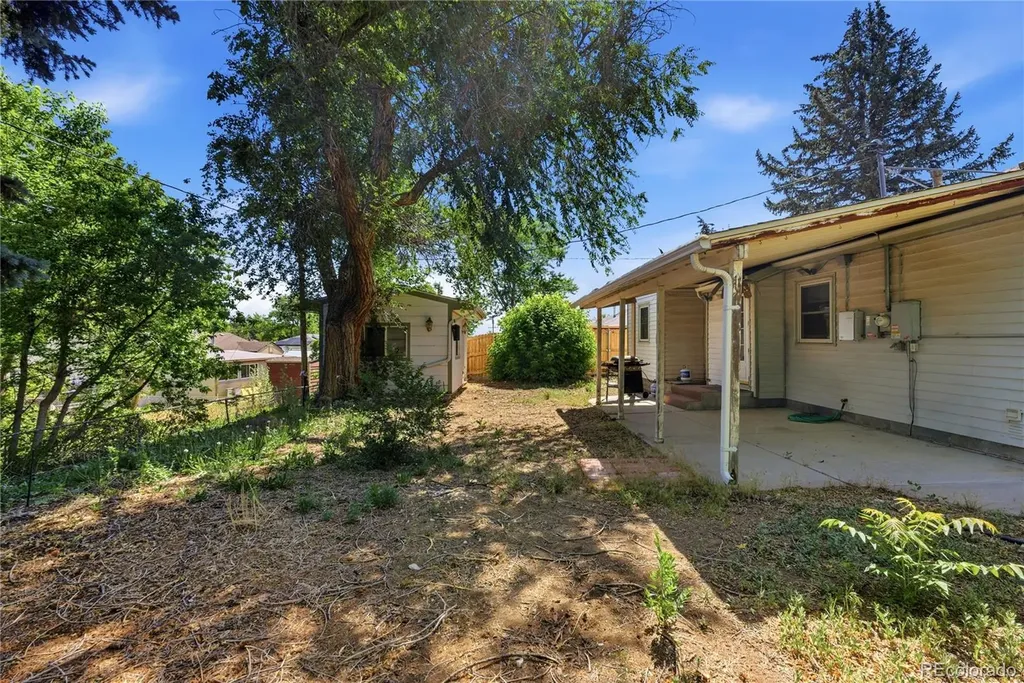 2061 Carrol Court Thornton CO 80229