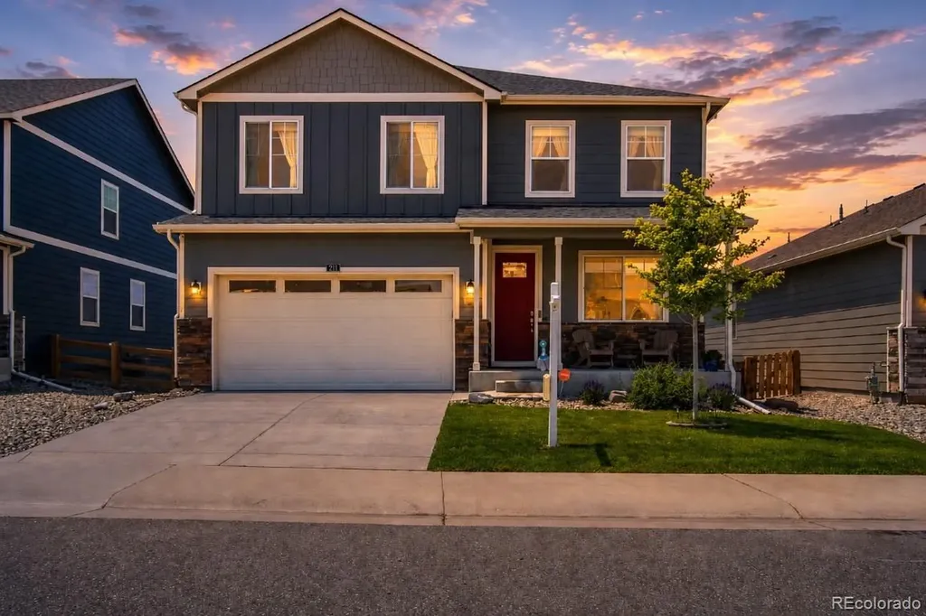 211 Fox Street Bennett CO 80102