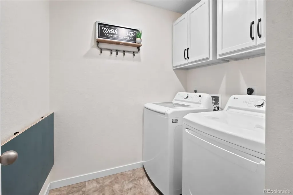 211 Fox Street Bennett CO 80102