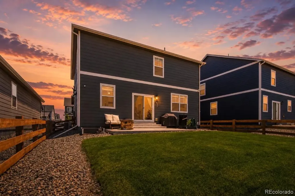 211 Fox Street Bennett CO 80102