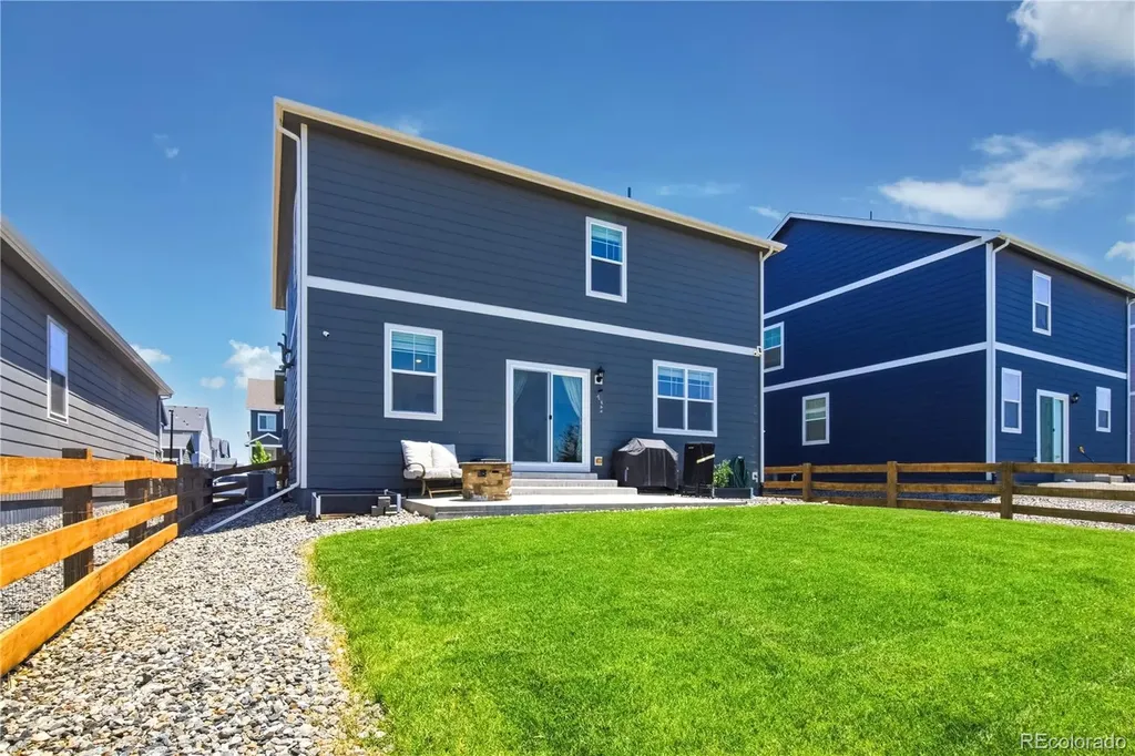 211 Fox Street Bennett CO 80102