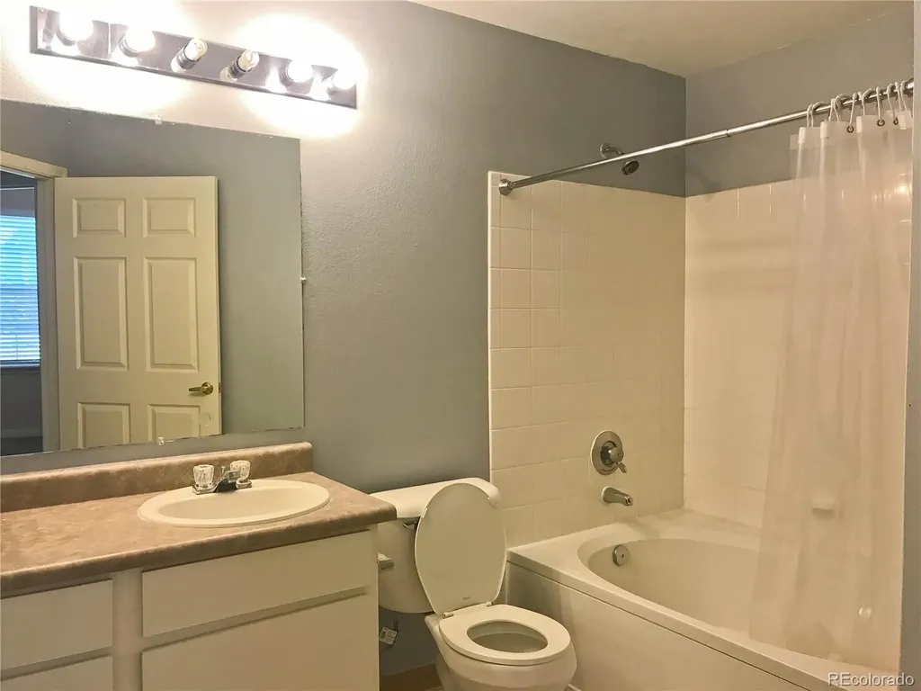 12886 Ironstone Way Parker CO 80134