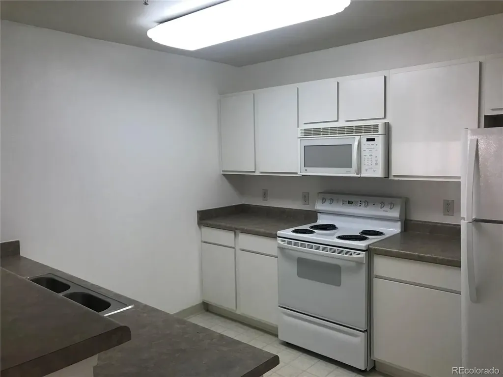 12886 Ironstone Way Parker CO 80134