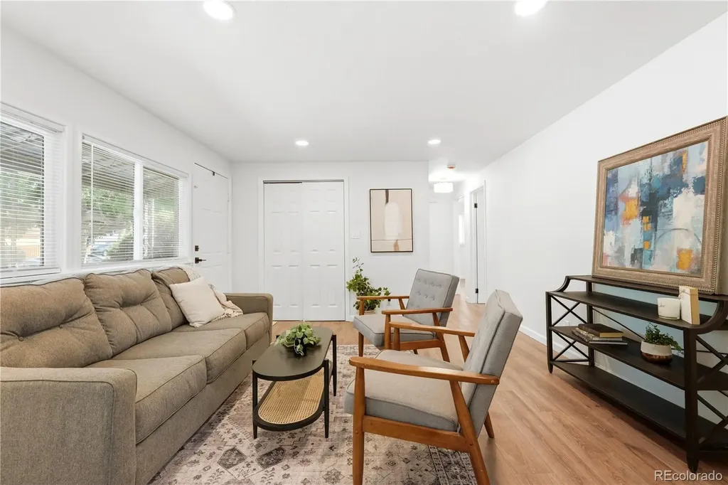 715 Emporia Street Aurora CO 80010