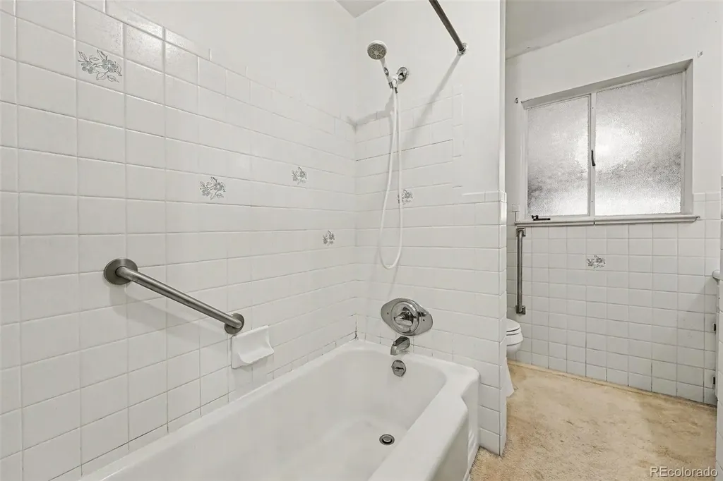 6420 W 60th Place Arvada CO 80003