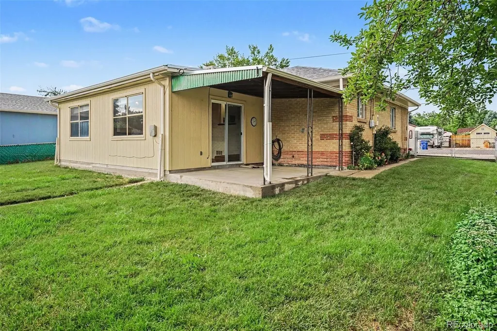 6420 W 60th Place Arvada CO 80003