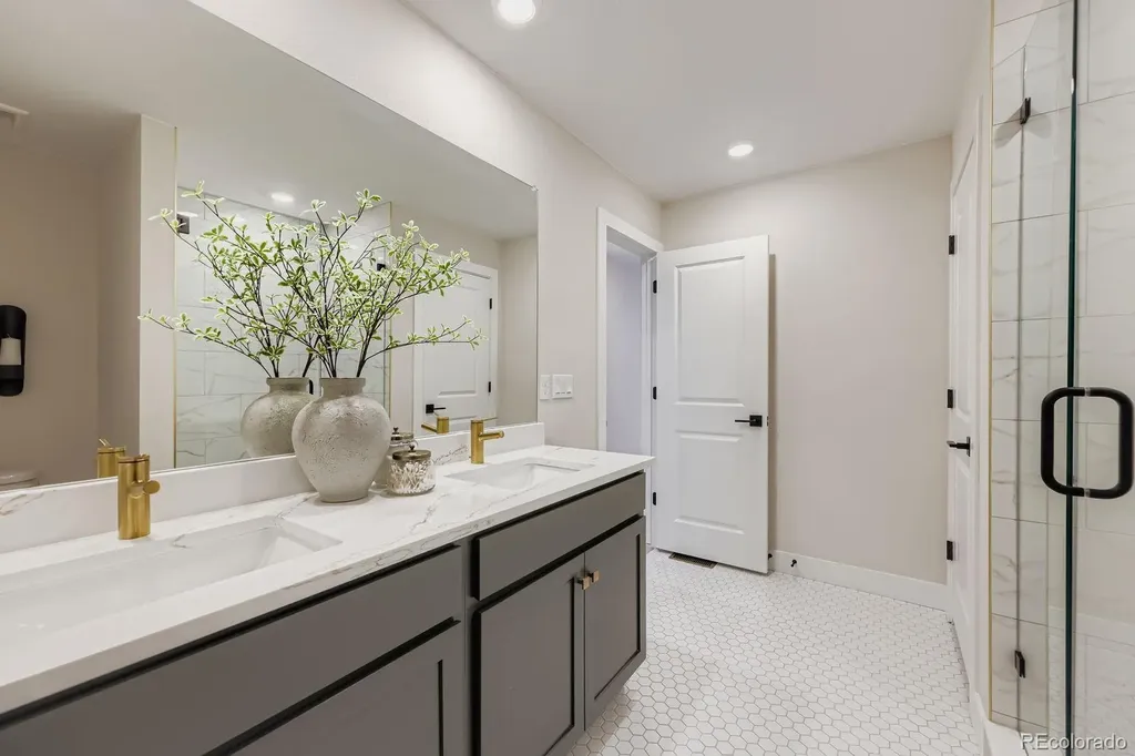 15284 W 68th Place Arvada CO 80007