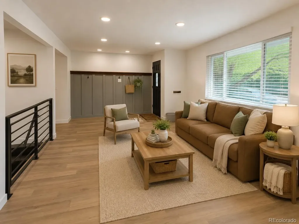 832 S Beech Street Lakewood CO 80228