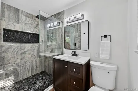832 S Beech Street Lakewood CO 80228
