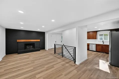 832 S Beech Street Lakewood CO 80228