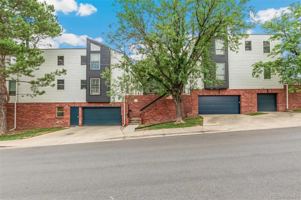 2102 W 31st Avenue Denver CO 80211