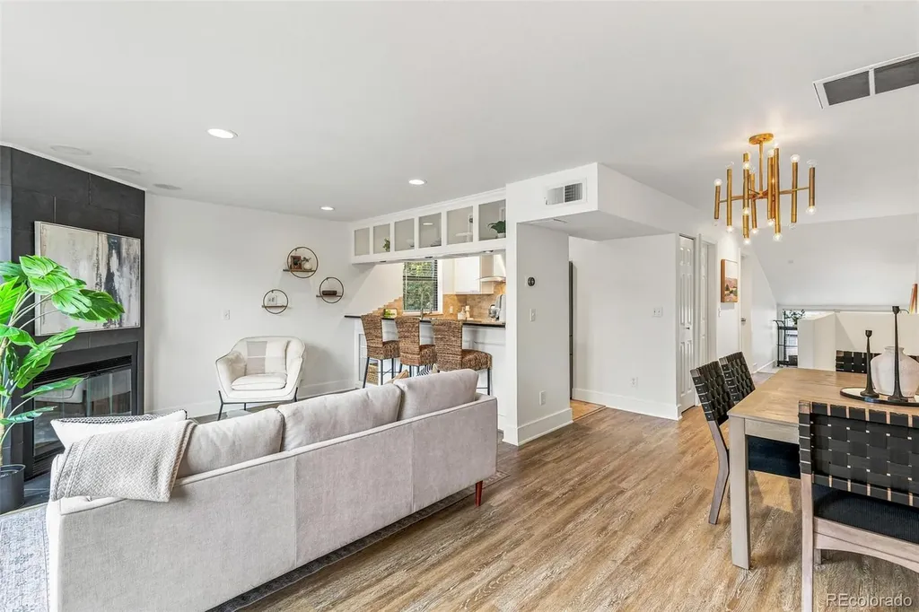 2102 W 31st Avenue Denver CO 80211