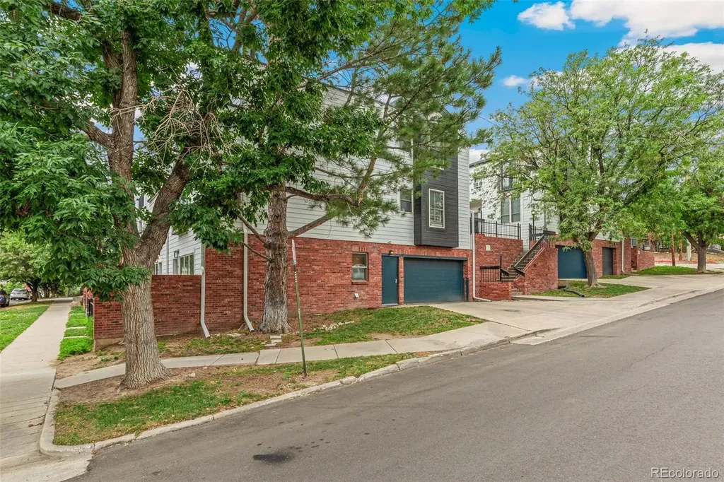 2102 W 31st Avenue Denver CO 80211