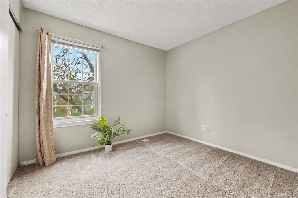 10406 W Dartmouth Avenue Lakewood CO 80227