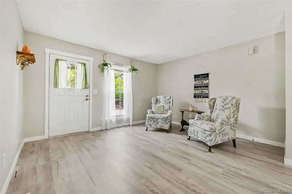 10406 W Dartmouth Avenue Lakewood CO 80227