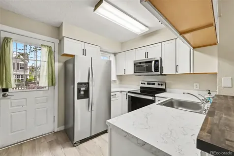 10406 W Dartmouth Avenue Lakewood CO 80227