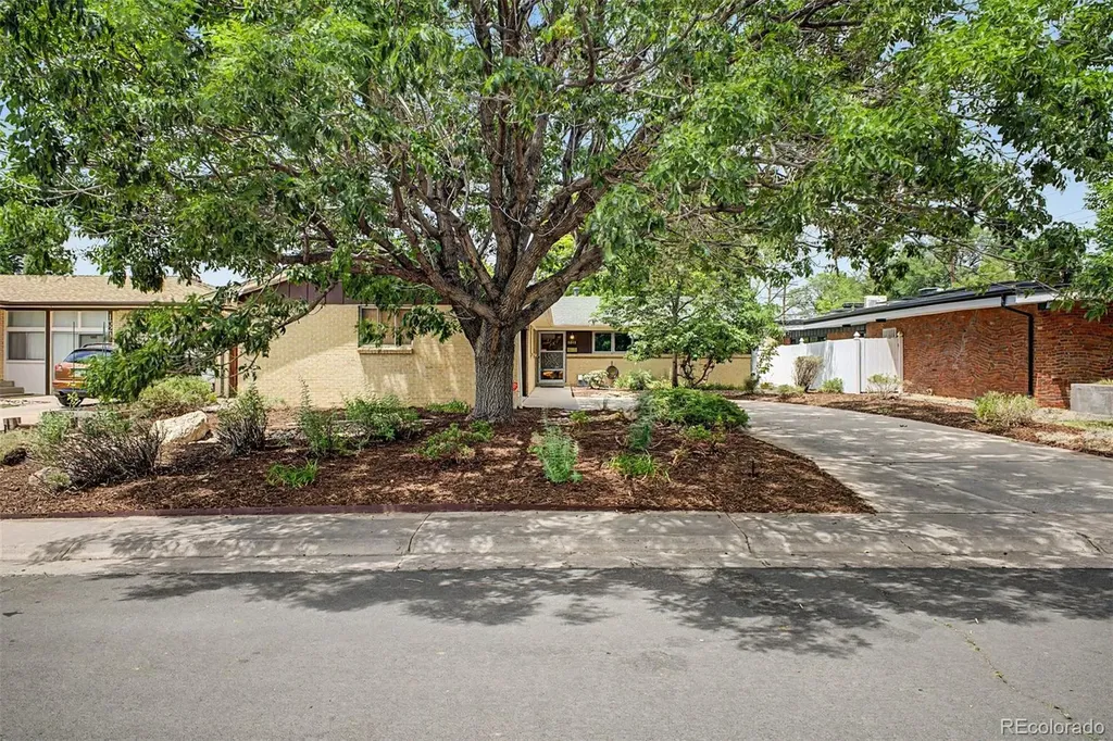 1511 S Cherry Street Denver CO 80222